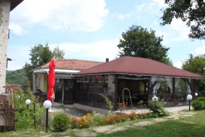 Daskalov Bungalows