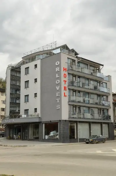 Хотел Орловец