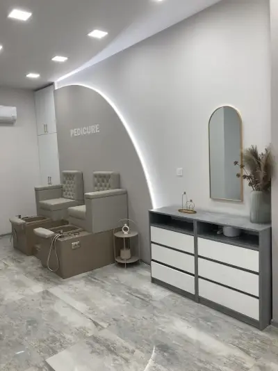 Palitra Nail Salon and Academy