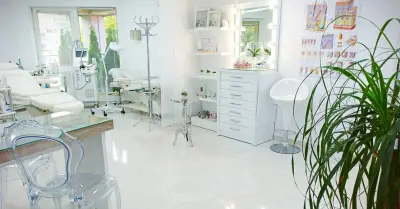 Dimka Lazarova beauty center
