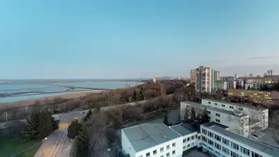 Sea view apartment