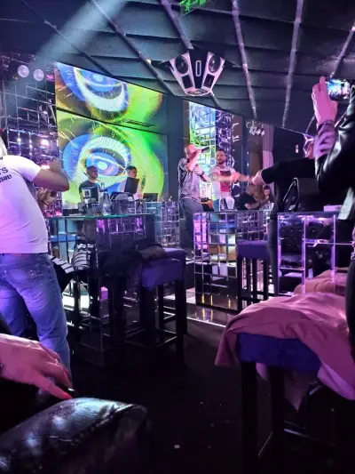 Tao Club
