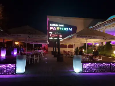 Cafe Music Bar and Dinner "Fashion"