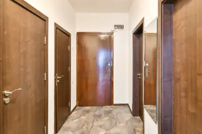 Grand Central Elegance - 2BR