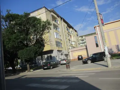 Банков клон на Алианц Банк България