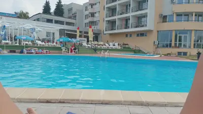 Басейн Банкя Палаз