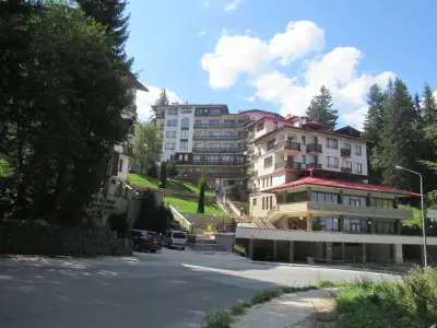 Паркинг безплатен