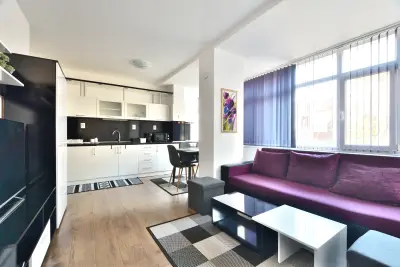 Downtown Apartment "By the Lindens"