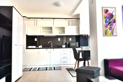 Downtown Apartment "By the Lindens"