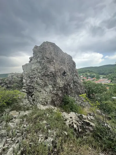 Очната скала
