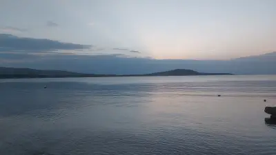 Любен Камък