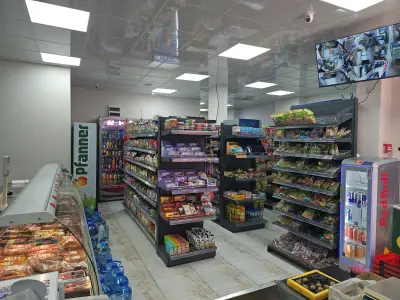 Магазин хранителни стоки 763-та