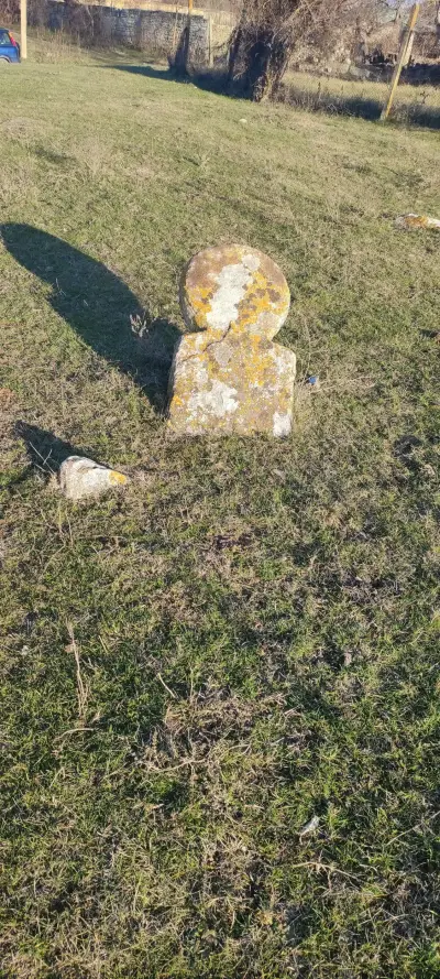 Late Medieval Necropolis with Kalugeritsa (XIV - XVII c.) - (Royal-Templar Cemetery)