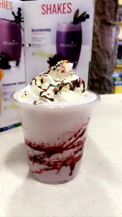 Wonderland_Candy shop