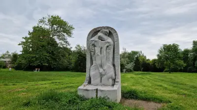 Скулптурен парк