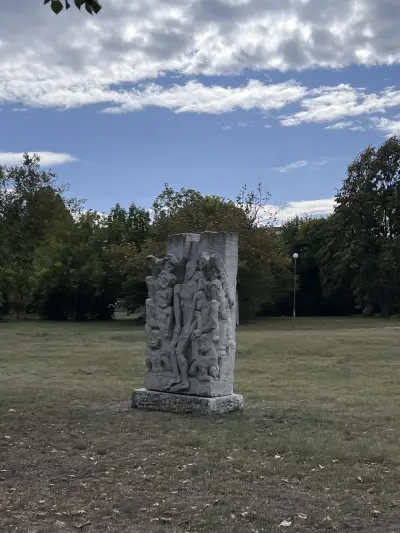 Скулптурен парк