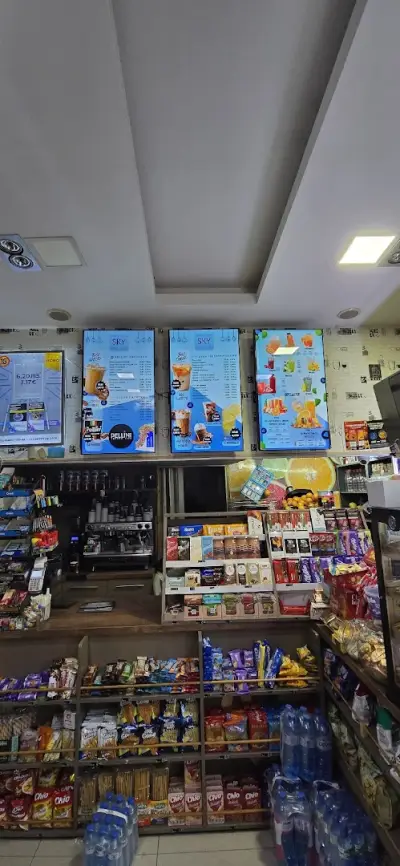 Sky Pellini Cafe&Fresh