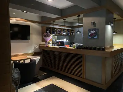 Букмейкърски пункт Инбет - Royal Sports Bar
