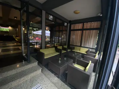Букмейкърски пункт Инбет - Royal Sports Bar