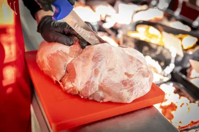 Маркони Мес - Месо, колбаси и млечни продукти
