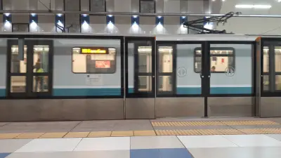 Метростанция Медицински университет