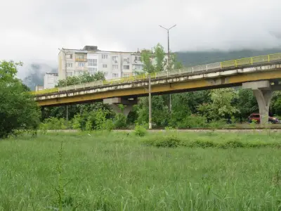 Средношколско общежитие