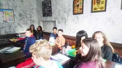 Езикова школа Адванс/ Advance Language School