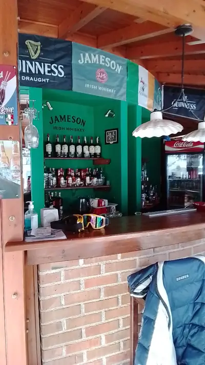 Apres Ski Bar
