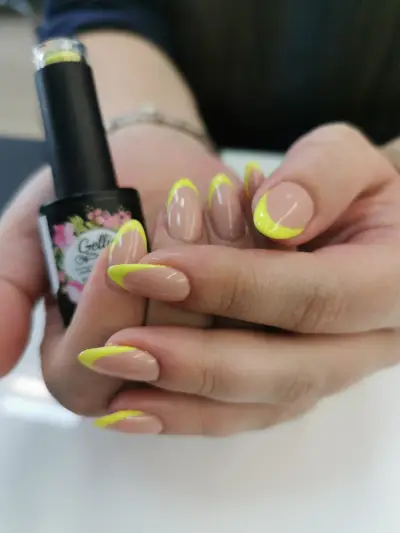 Салон за красота-Vi line- hair studio