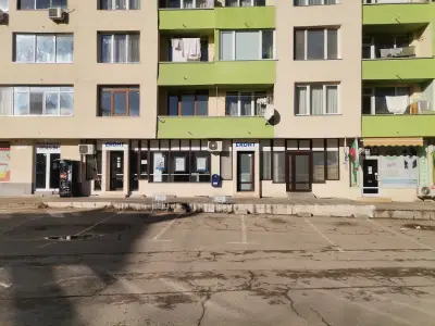 Еконт офис Враца площад Руски