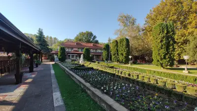 Мотел Рай