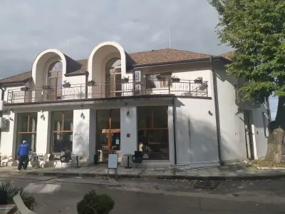Старата къща