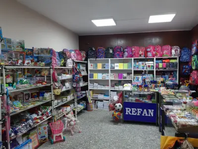 КНИЖАРНИЦА МИШЛЕТО И ПАРФЮМЕРИЯ РЕФАН