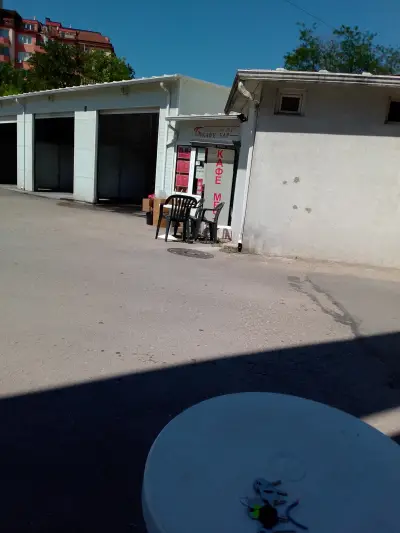 Автомивка 10 зад Бар ,,Ай Джи,,