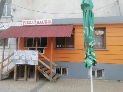 Pizza House