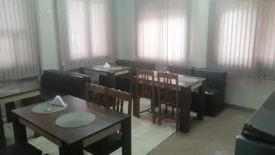 Pizza House