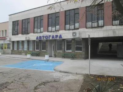 Свищов