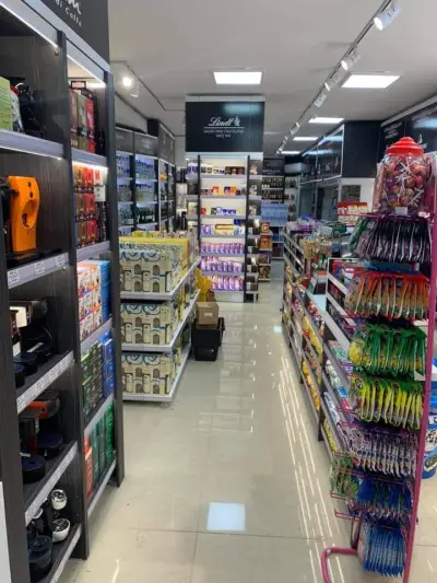 K&M Tobacco and Drinks