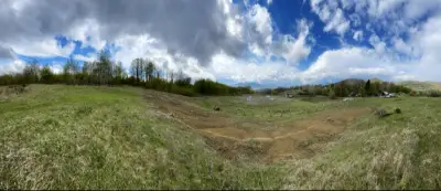 Летящата чиния