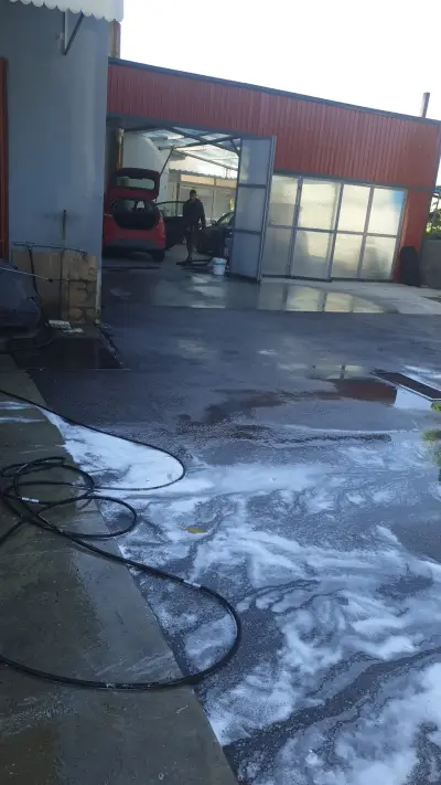 автомивка на самообслужване