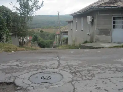 Православен храм „Св. вмчк Димитрий Солунски”