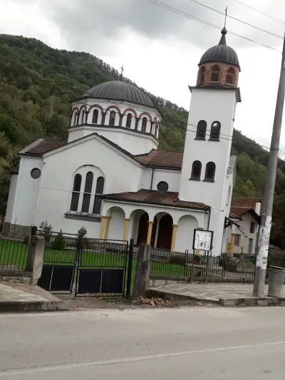 Храм "Света Богородица"