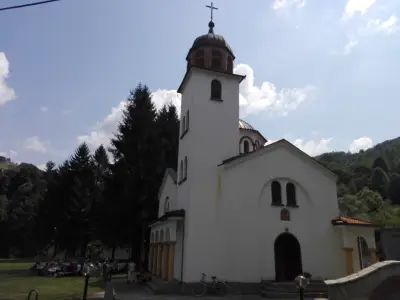 Храм "Света Богородица"