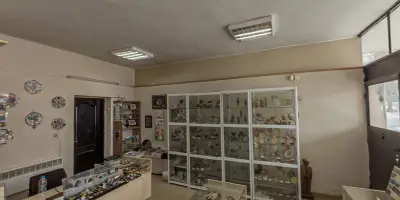 Магазин за сувенири „Галерия Родопи“