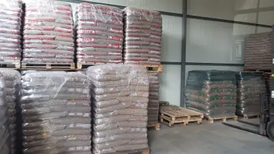 Склад за пелети Еко Маника / продажба камини и пелети Враца