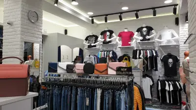 магазин "INDIGO fashion" Кърджали