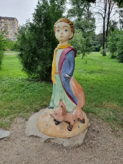 Алея на приказките