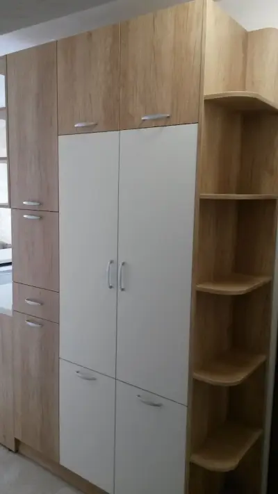 Мебелен свят