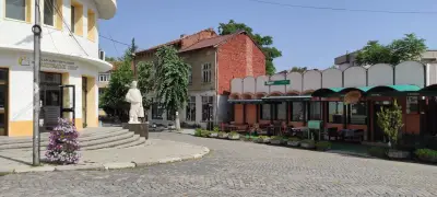 Паметник на Бозаджията