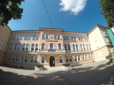 СУ "Христо Ботев", град Враца